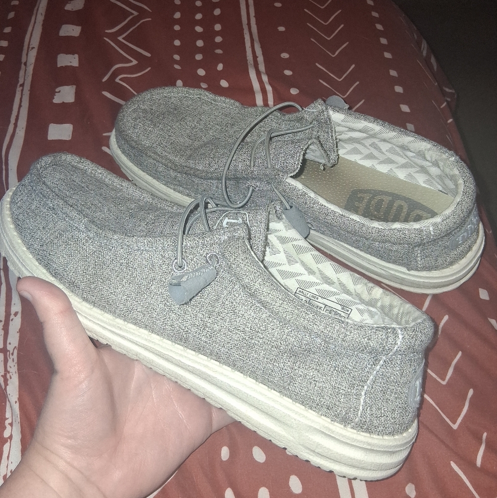 Casual Gray Men's Hey Dude's